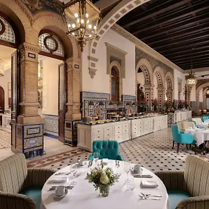 Alfonso Xiii, A Luxury Collection Hotel, 5*, Sevilla Španělsko